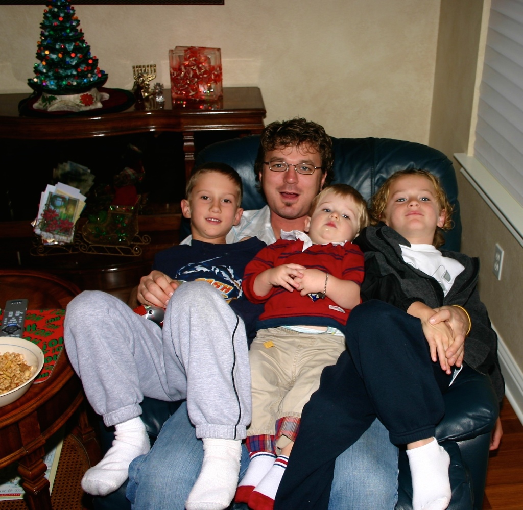 Hildebrand Christmas ScreenSaver/1024x768_2006-12-24 Christmas Eve 9.jpg